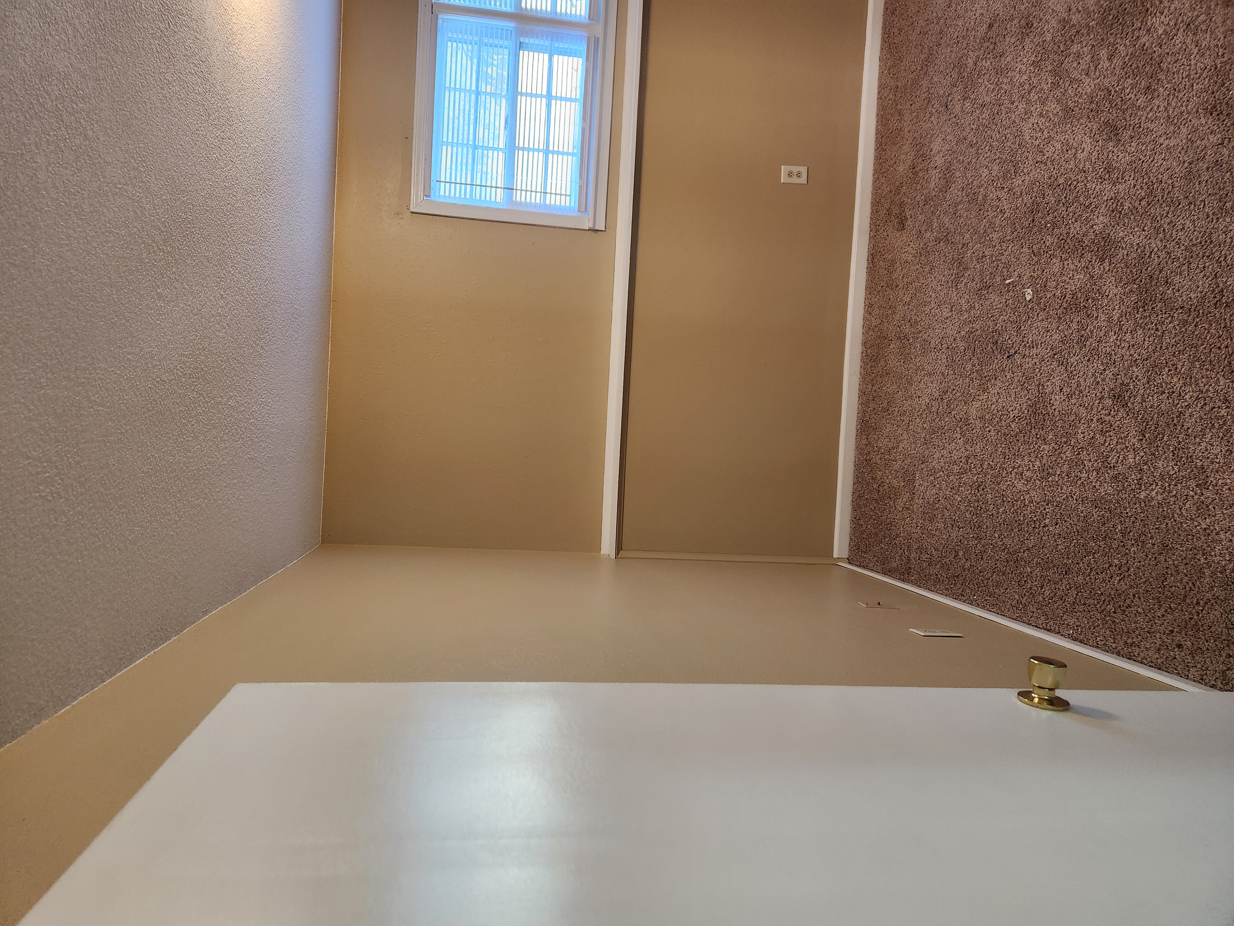 1501 S 2nd unit 2 after painting was done 3.jpg